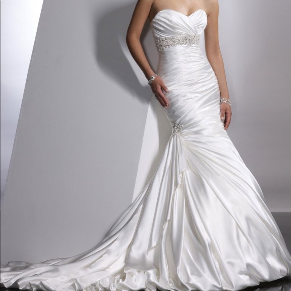 Maggie Sottero Wedding Gown